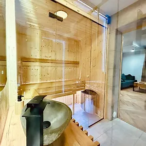 Zora Centrum + Sauna Szklarska Poręba